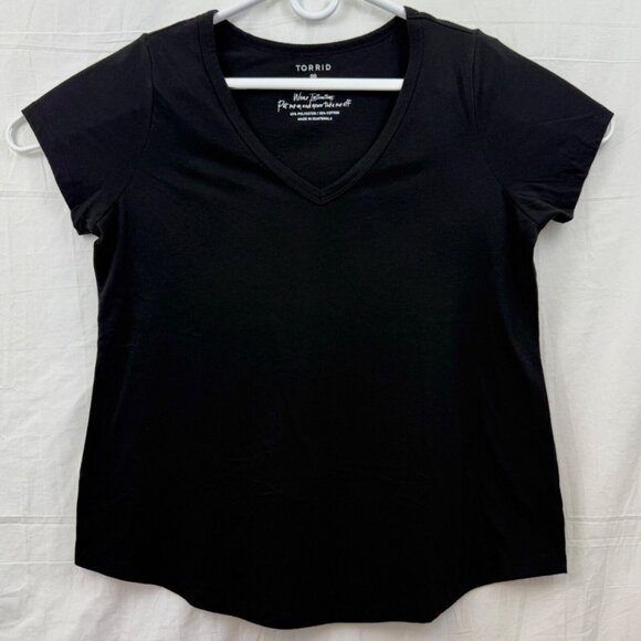 Torrid Girlfriend Signature Jersey V-Neck Tee Women + Size 00 Deep Black - Picture 1 of 8